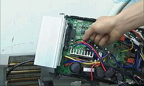 宁波美的空调电话是多少